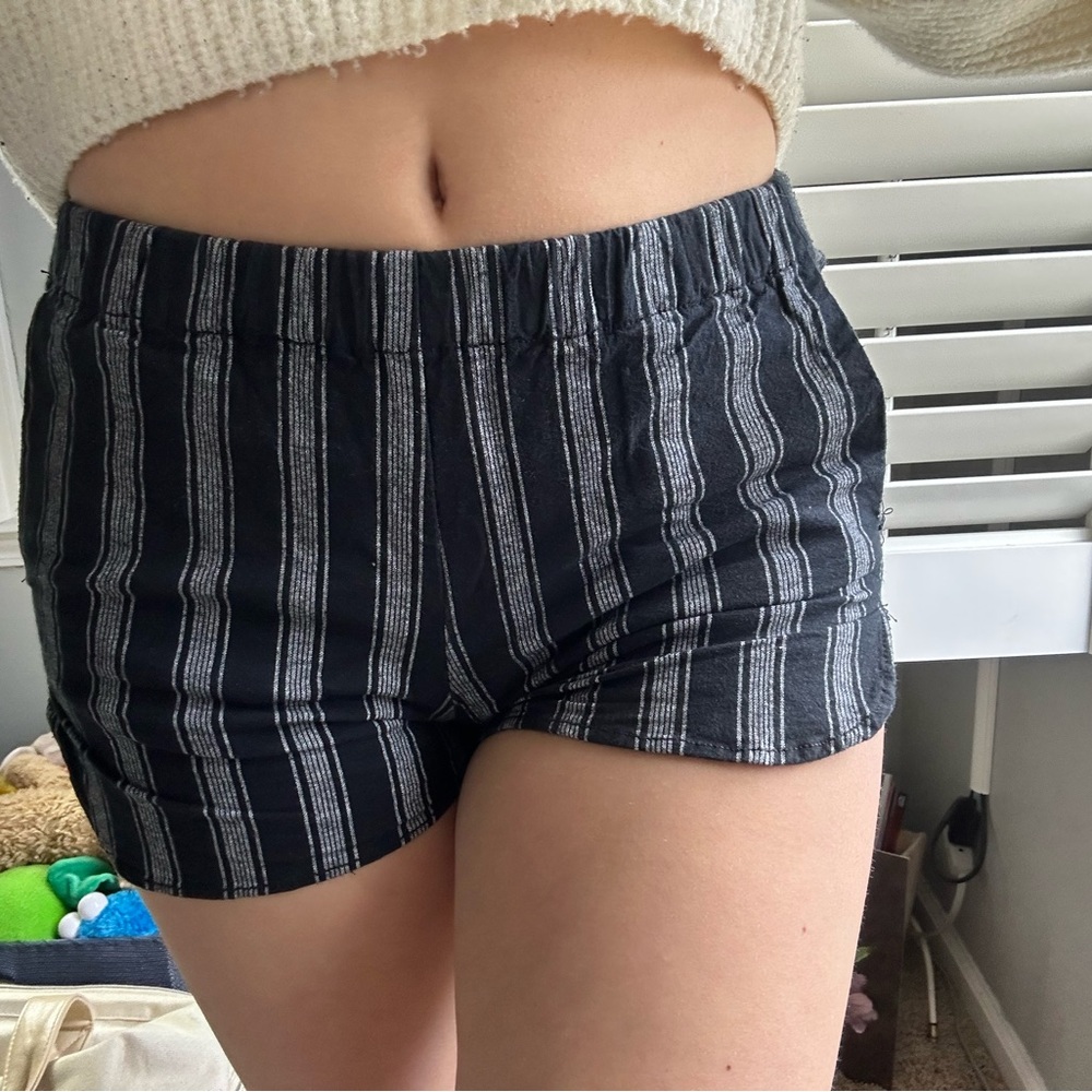 Brandy Melville striped shorts